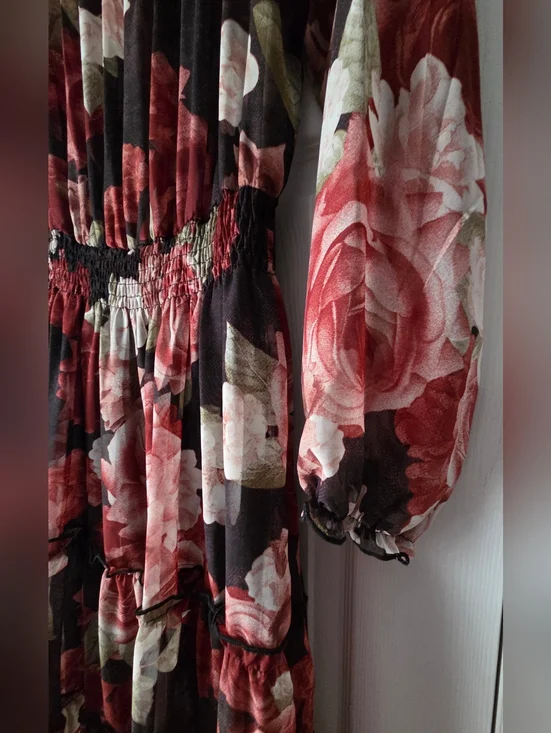 Kate And Lilly Off-Shoulder Floral Tiered Maxi Dress Size 12 - Picture 6 of 15